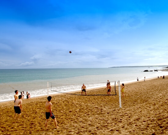 沙灘排球